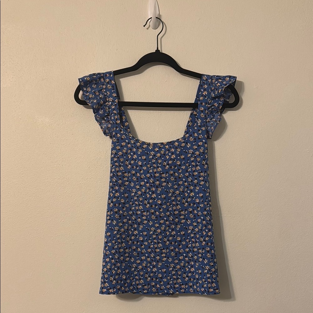 SHEIN Blue Fitted Ruffled Tank Top